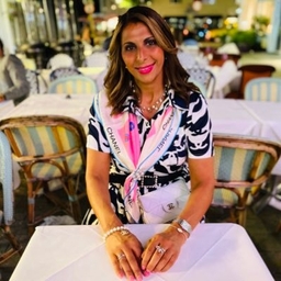 Nabila Ramdani's profile photo