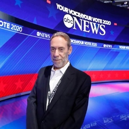 Marc Burstein's profile photo