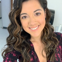 Caroline Peters's profile photo