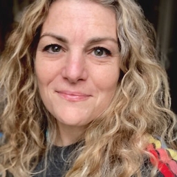 Naomi Barr's profile photo