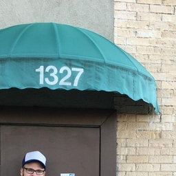 Christopher R. Weingarten's profile photo