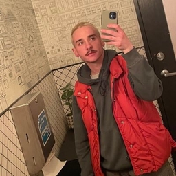 Wren Farrell's profile photo