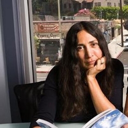 Laurie Ochoa's profile photo