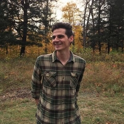 Evan Taylor's journalist profile photo