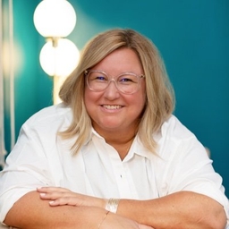 Kim Underwood's profile photo