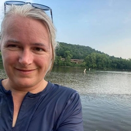 Carrie Kirby's profile photo