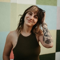 Emily Bloch's profile photo