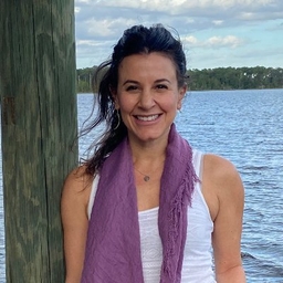 Tara Bradley Connell's journalist profile photo
