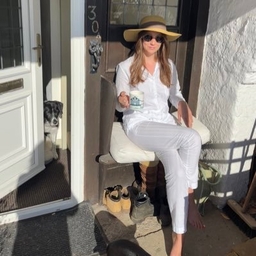 Alice Wright's profile photo