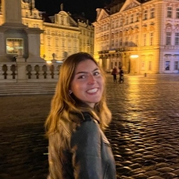 Julia King's profile photo