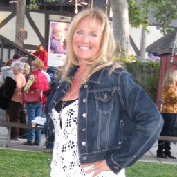 Elizabeth Barrett's profile photo