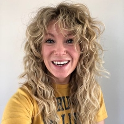 Nikki Oswald's profile photo