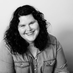 Elizabeth Jones's profile photo
