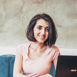 Iulia Vasile's profile photo