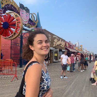 Anna Oakes's profile photo