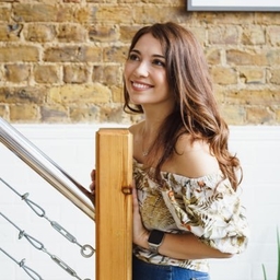 Erin Niimi Longhurst's profile photo