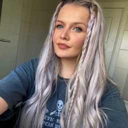 Emily Thompson's profile photo