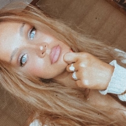 Juliet Schroder's profile photo