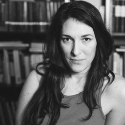 Sarah Schweig's profile photo