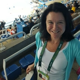 Liz Byrnes's profile photo