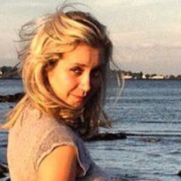 Alexandra Field's profile photo