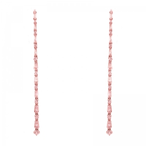 Par aros largos, piedras baguettes y redondas, tama&ntilde;o de menor a mayor, rosados.Largo aprox 8.5 cm