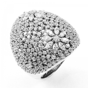 Anillo bombe, flores