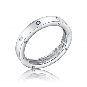 Anillo tachas y piedras