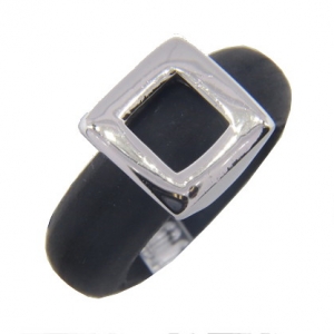 anillo caucho cuadrado sin piedra grande platabella