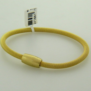 Pulsera oruga simple amarilla