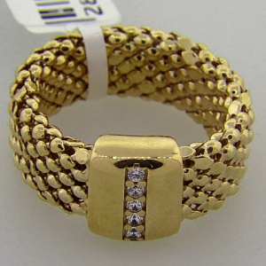 anillo fope amarillo con cubic en el medio