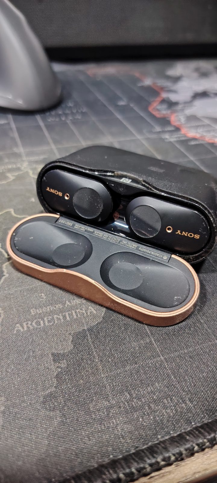 Sony earbud - damage