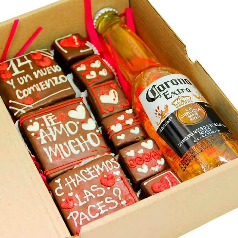 Caja de brownies y cerveza corona
