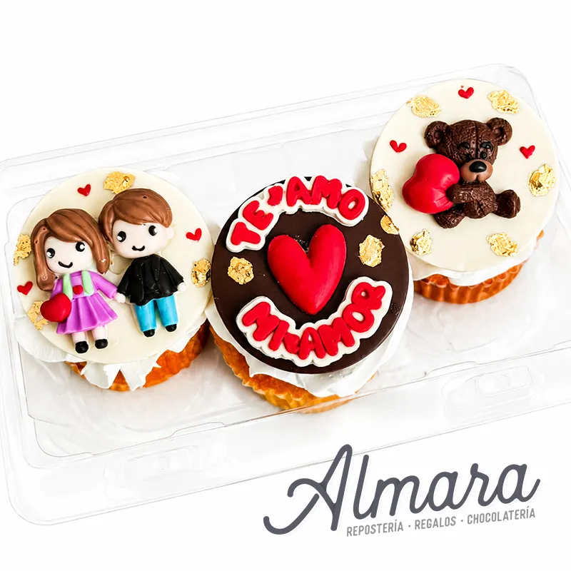Cupcakes por 3 Feliz día mi amor