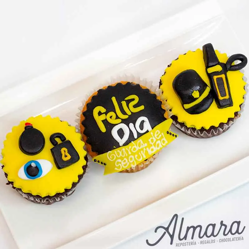 Cupcakes por 3 Guarda de Seguridad



