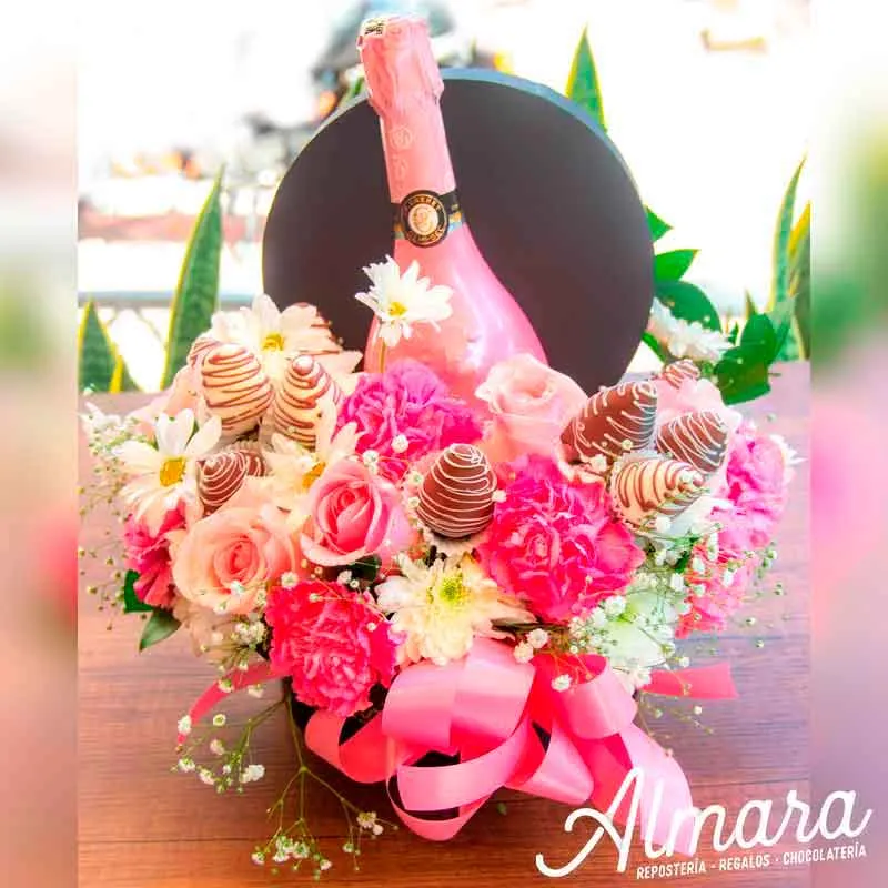 Flores, Champagne y Fresas