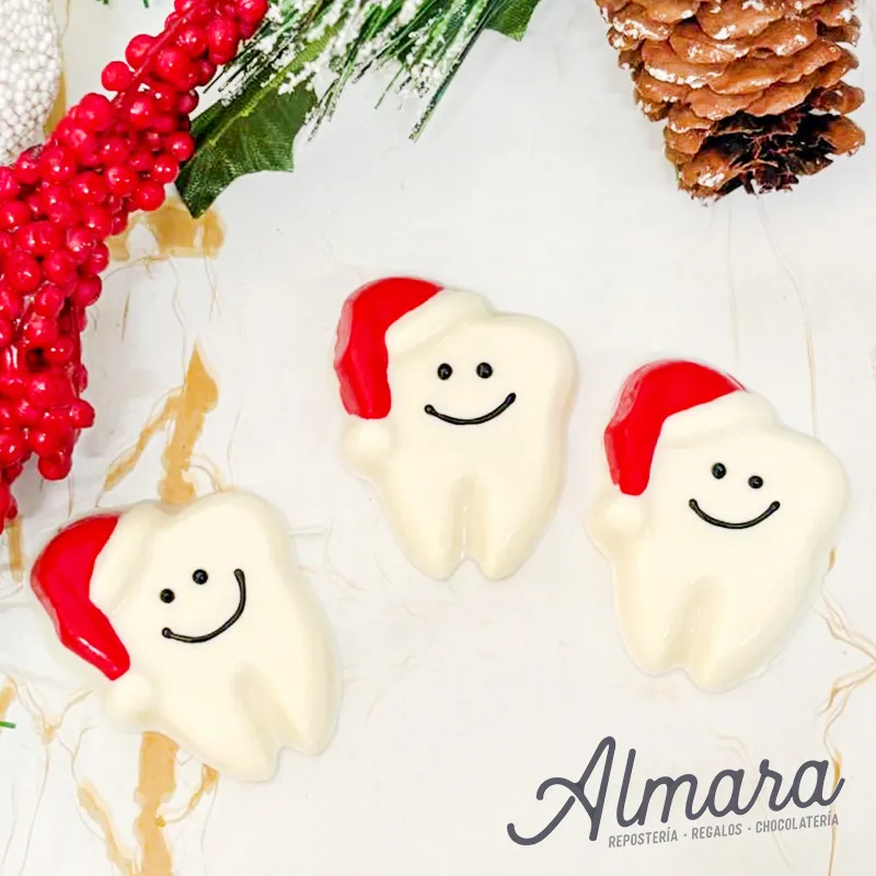 Muela Con Gorrito navideño
