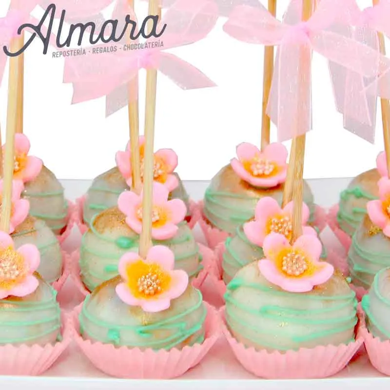 Cakepops decoración colorida
