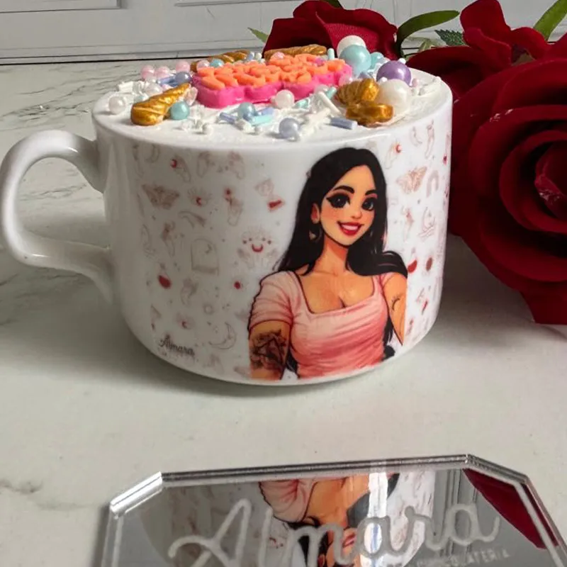 Taza Cake Edicion dia de la Mujerr
