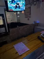ガールズバー弁K - 店内