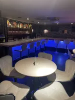 Girls Bar Lover's（ラヴァーズ） - 店内