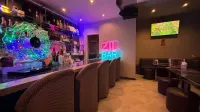 NAHA ZIL BAR（ナハジルバー） - 入口