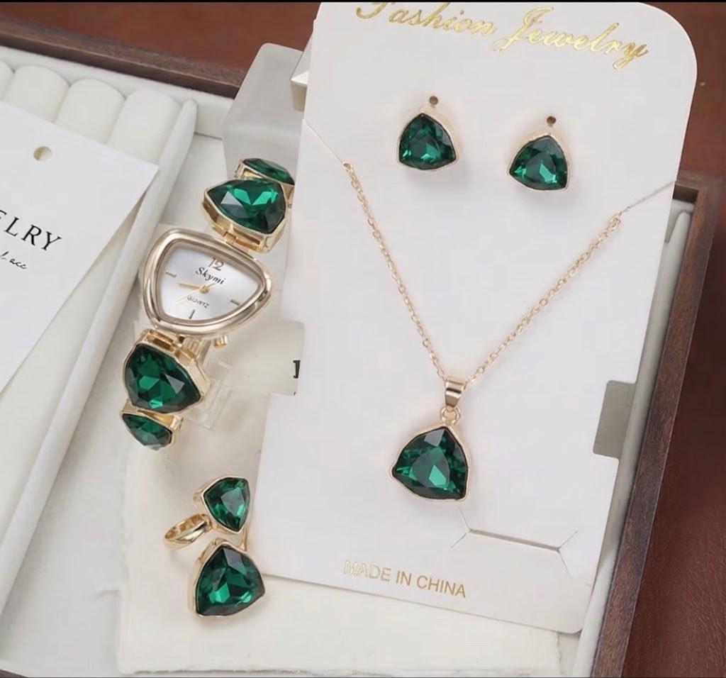 4-in-1 Crystal Jewelry Set - Green Emerald