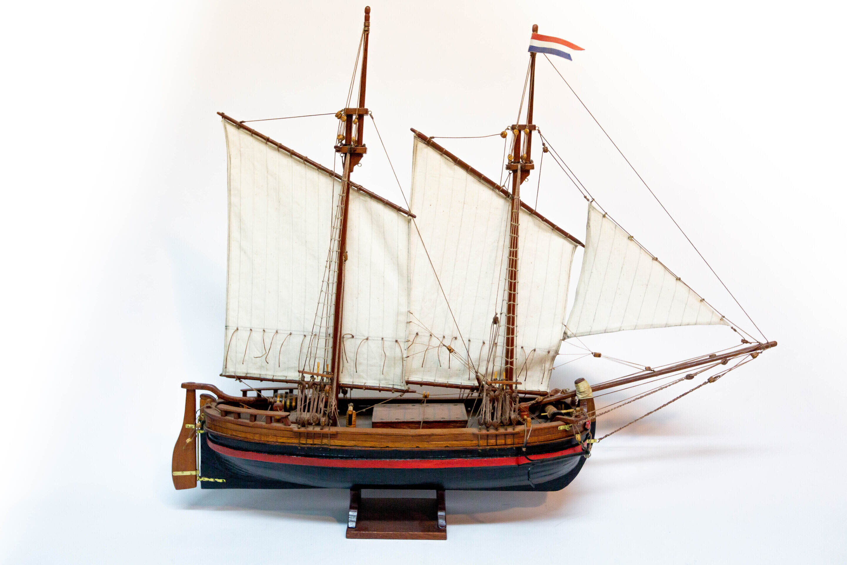 TRABAKUL (MOSOR-SPLIT)