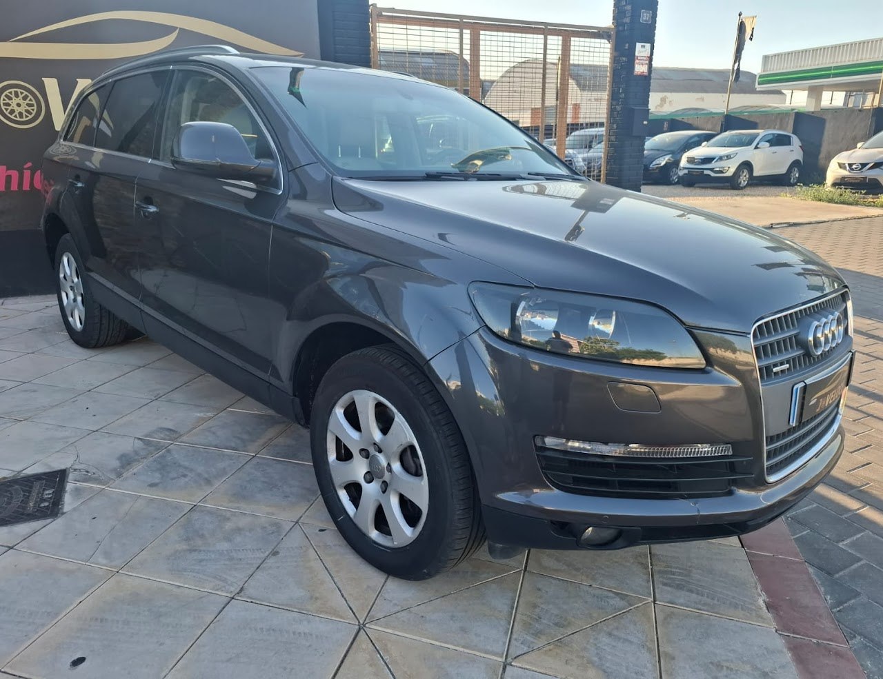 Audi Q7 3.0 TDI 2006 - Vista 3/4 frontal