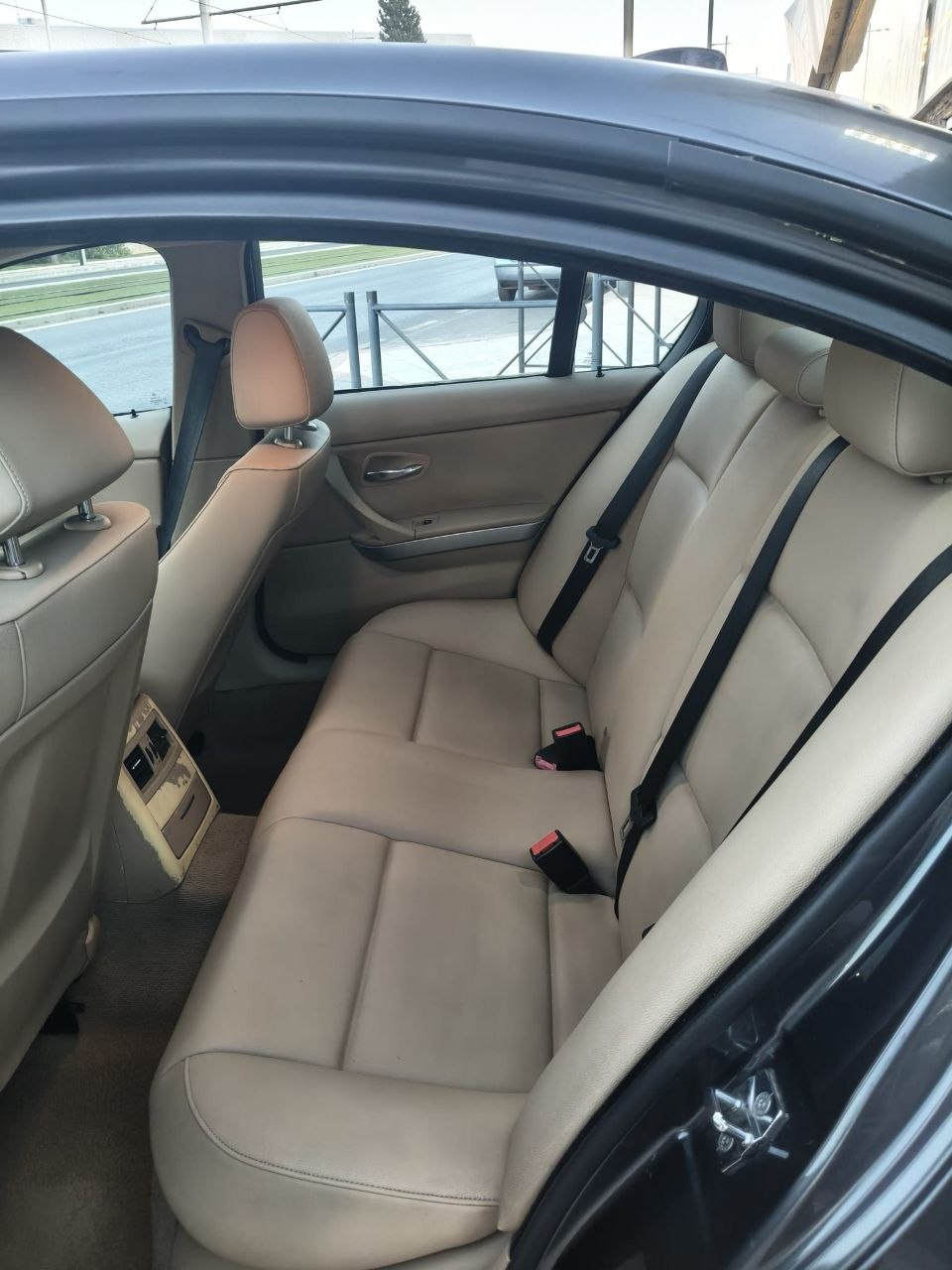 BMW Serie 3 320d 2007 - Consola central