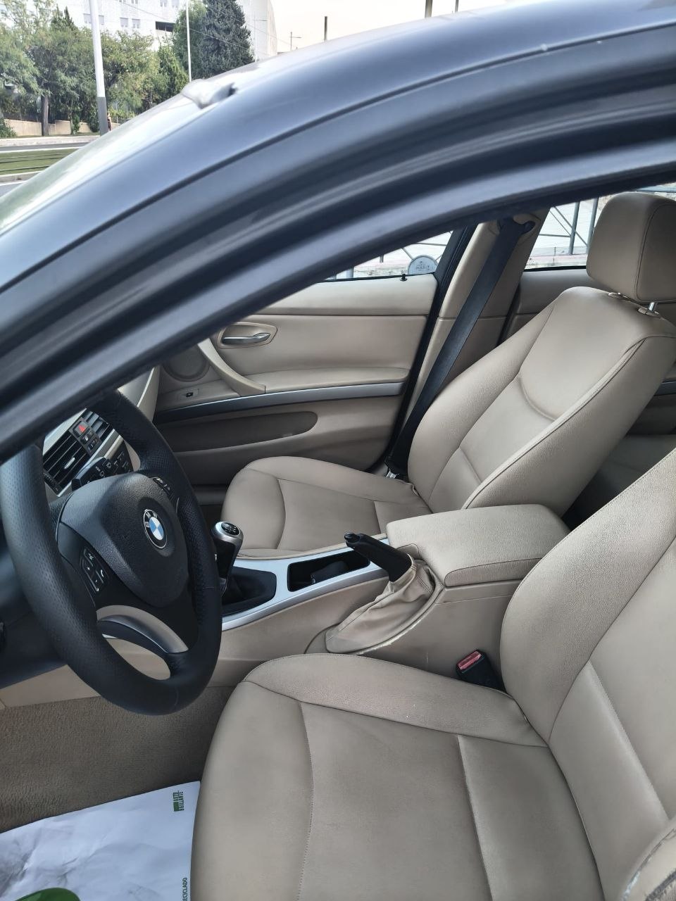 BMW Serie 3 320d 2007 - Maletero