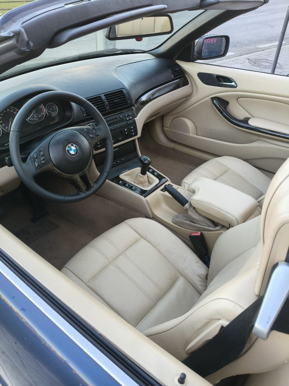 BMW Serie 3 320d Cabrio 2005 - Consola central
