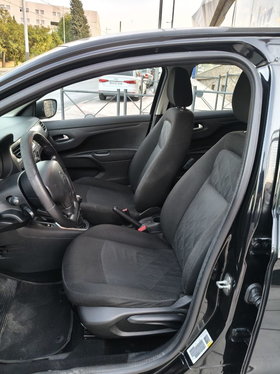Citroen C-Elysée 1.6 HDI 2018 - Salpicadero