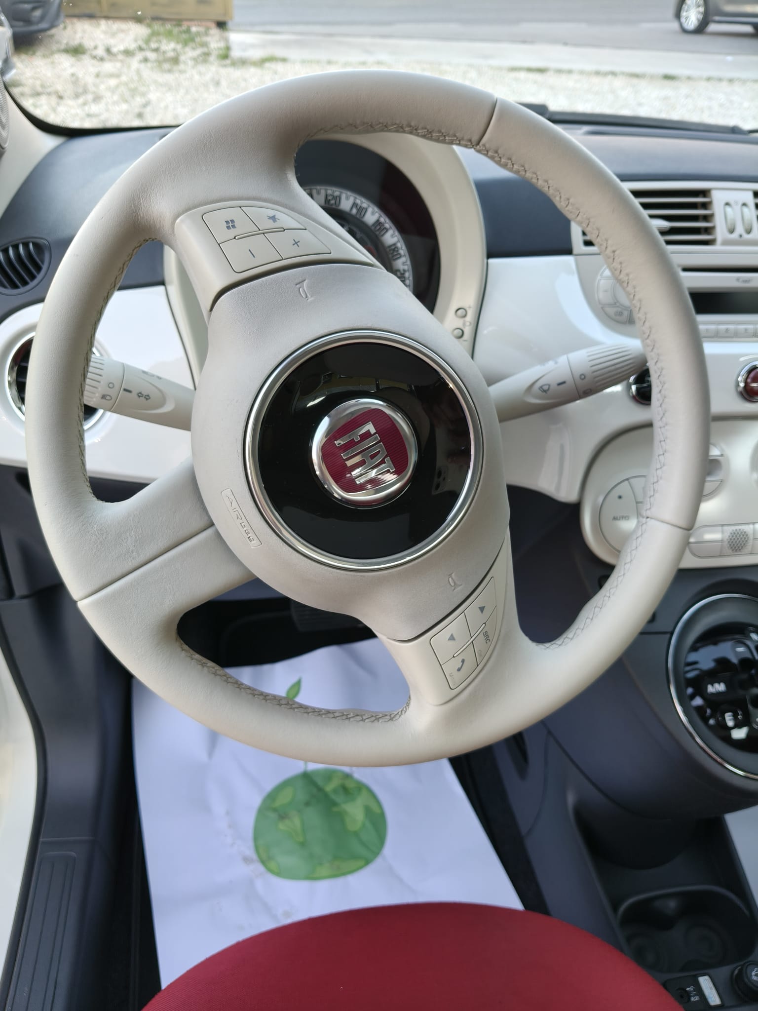 Fiat 500 2011 - Salpicadero